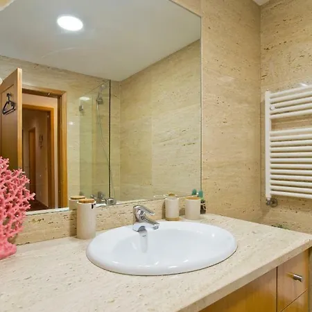 Stunning Sunny Flat - 2 Min Beach By Host Wise Matosinhos (Porto)